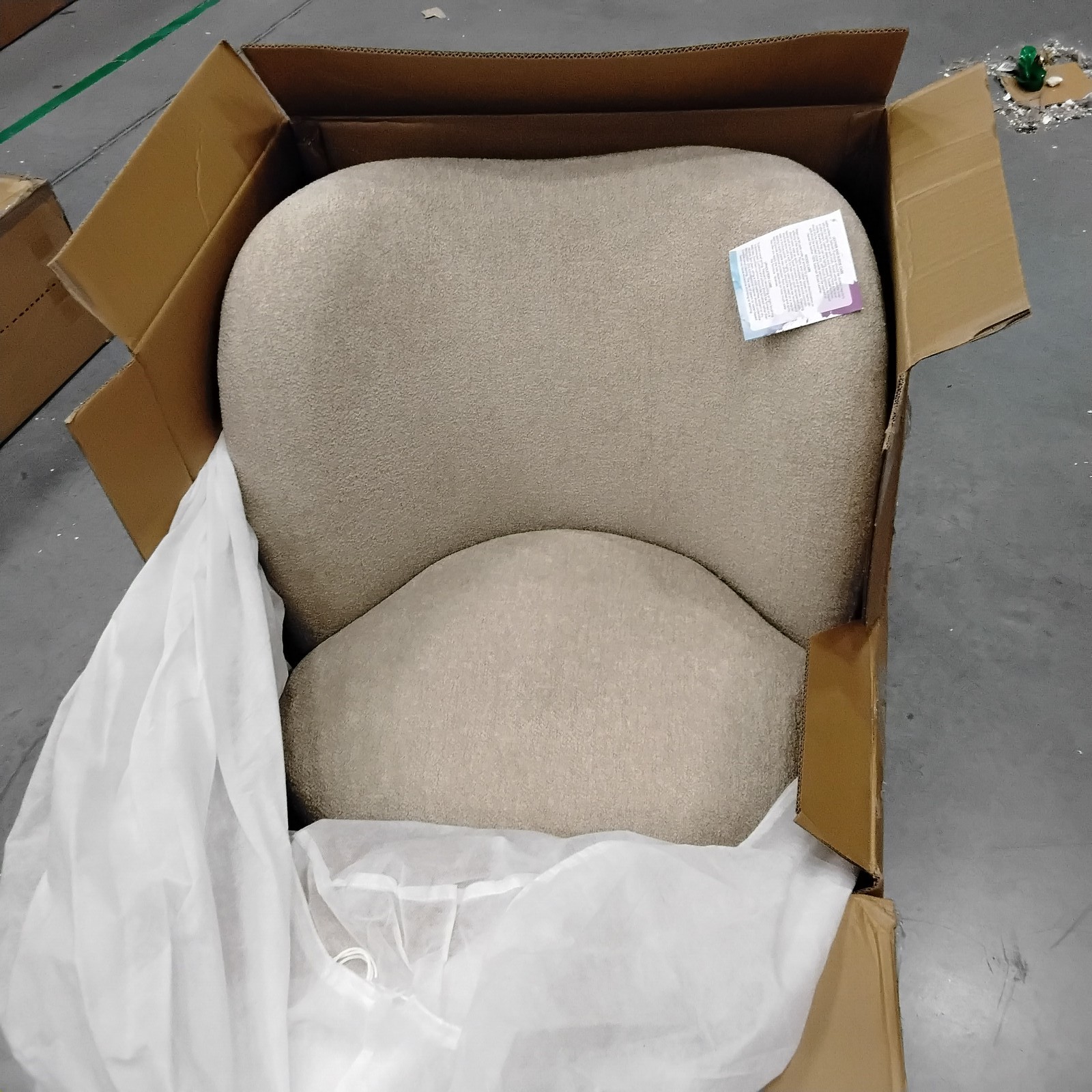 Safavieh RODOLFO BOUCLE ACCENT CHAIR, Reduced Price 2172793629 SFV4848B