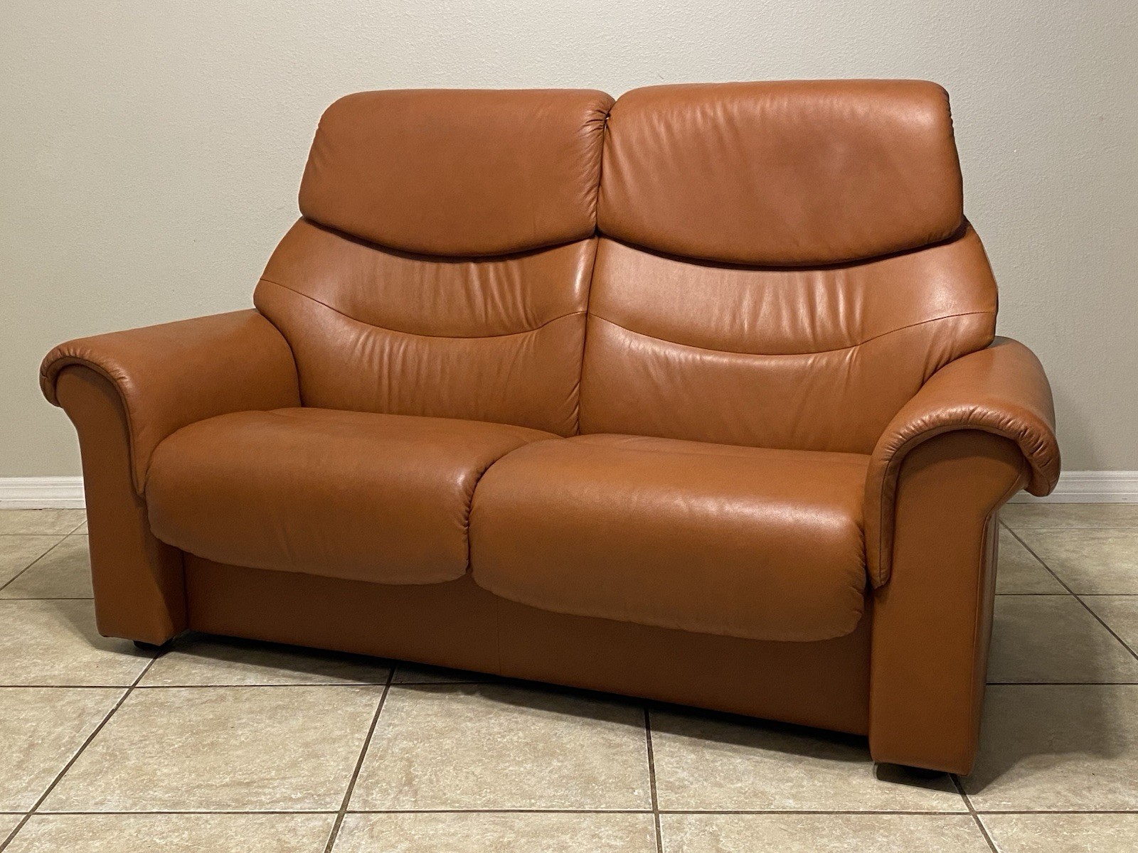 Ekornes Stressless ‘Como’ Leather Loveseat Sofa Recliner Luxury Norway Furniture