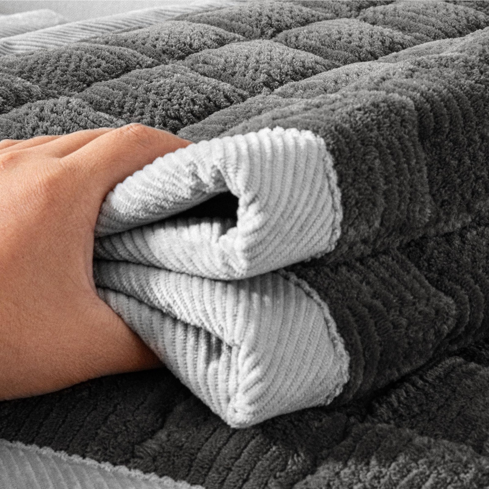 Couch Cover for Dogs Washable,Anti-Slip 1pc/27.6″x70.9″/Seat Cover, Dark Gray