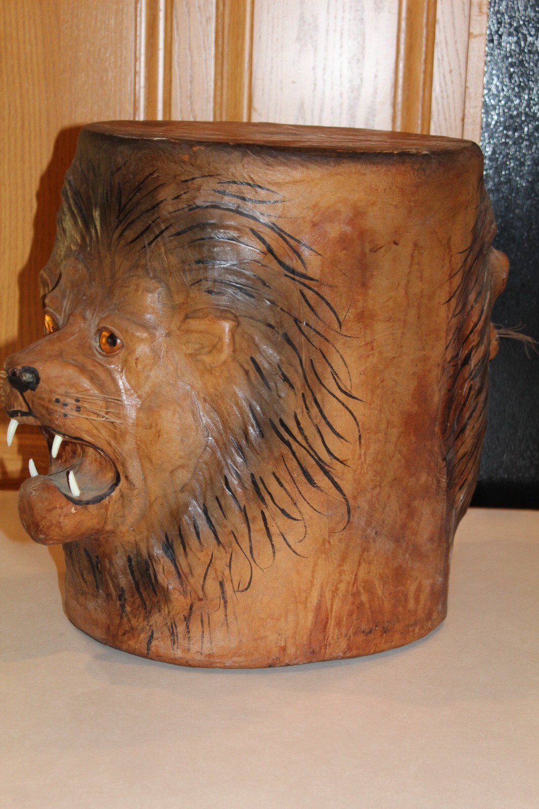 New Furniture Africa Leather Lion Footstool Hassock Footrest Ottoman Plant Stand