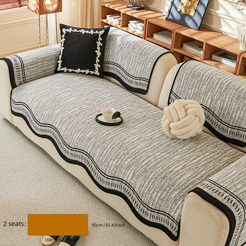 Special-shaped comb-patterned Chenille sofa cushions and furniture protection